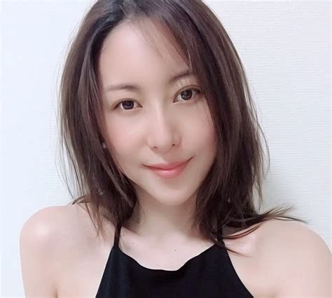  Saeko Nizyou's Body Measurements Unveiled 