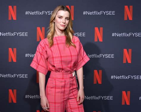 Age and Height of Betty Gilpin