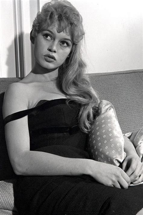 Age of Brigitte Bardot: Youthful Beauty