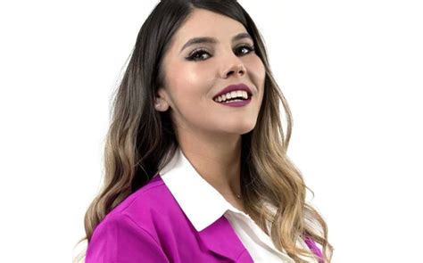 Alejandra Vasquez: Biography