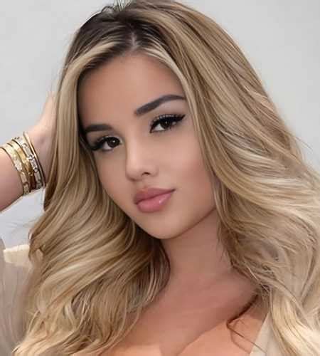 Anastasia Andis Net Worth