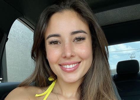 Angie Varona's age and birthdate