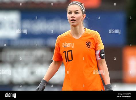 Anouk Hoogendijk's Football Career