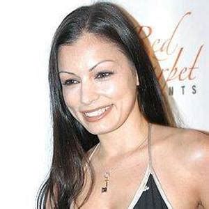 Aria Giovanni: Net Worth and Achievements