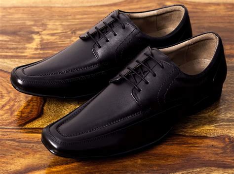 Black Shoes for Every Occasion: From Casual to Formal