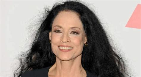 Body Measurements of Sonia Braga