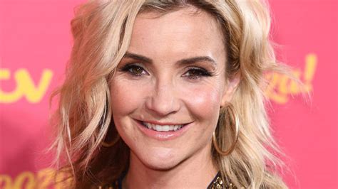 Career Path and Accomplishments of Helen Skelton