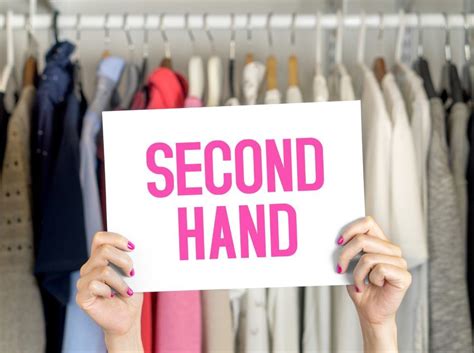 Choosing the Ideal Platform for Your Secondhand Clothing Business