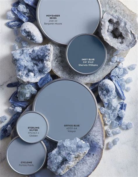 Choosing the Perfect Shade of Serene Blue