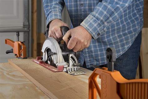 Circular Saw Maintenance: Keeping Your Carpentry Tool in Peak Condition