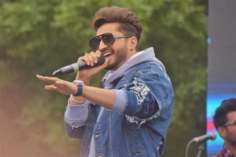 Collaborations and Top Tracks of the Popular Punjabi Singer