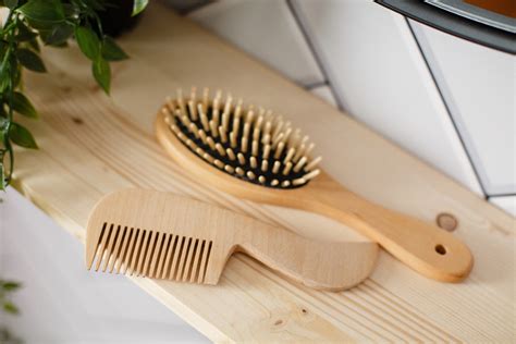 Comb vs. Brush: Which Is Better for Your Hair?