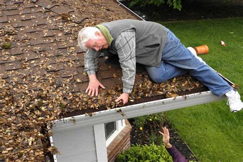 Common Themes and Variations in Dreams about Falling Roofs