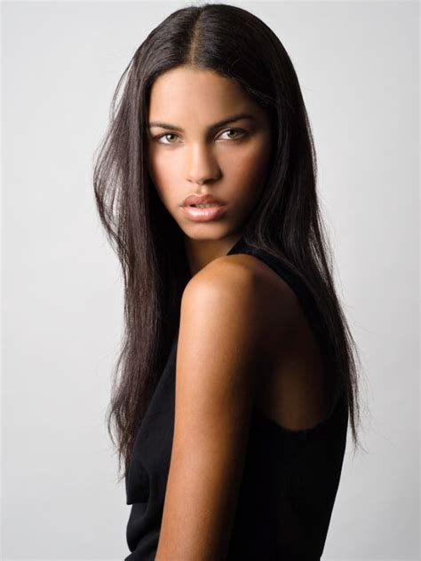 Daiane Sodre's Achievements in the Modeling Industry