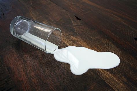 Decoding the Meaning of Dreaming About Spilled Glistening Milk