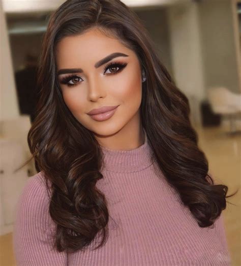 Demi Rose Mawby's Personal Style and Fashion Sense