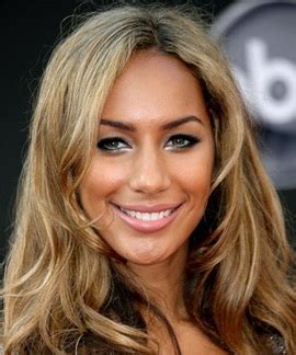 Details about Leona Lewis' Years and Vertical Measurement