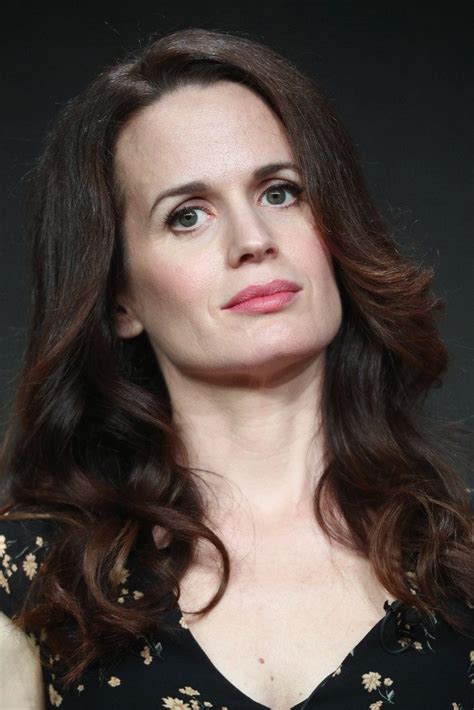 Discover Elizabeth Reaser's Age and Height