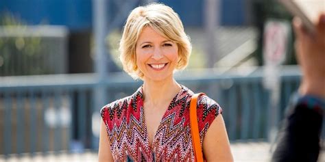 Discover Samantha Brown's Height