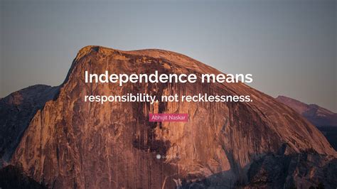 Discovering Independence and Accountability