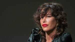 Discovering Paz De LaHuerta's Early Life