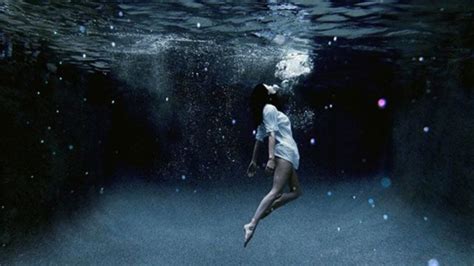 Diving into the Depths: Unraveling the Symbolism of a Head Down Dream