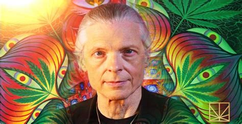 Early Life and Childhood of Alex Grey