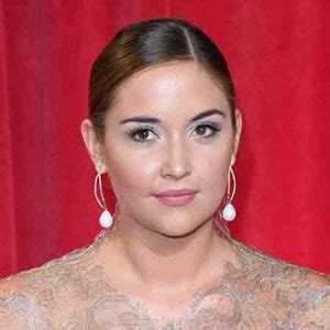 Early Life and Education of Jacqueline Jossa