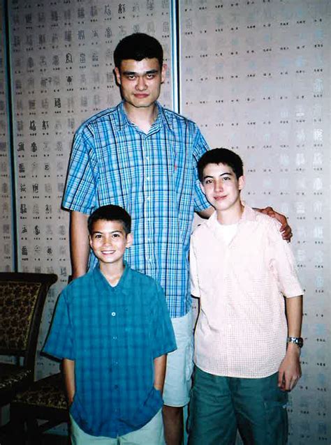 Early Years and Childhood of Yao Ming