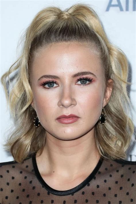 Eliza Bennett's Physical Features and Beauty Secrets