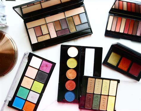 Enhance Your Eyes with the Ultimate Eyeshadow Palette