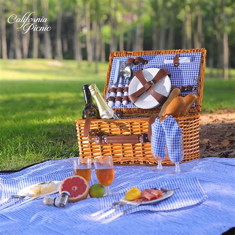 Essential Gear for a Memorable Picnic: From Blankets to Utensils