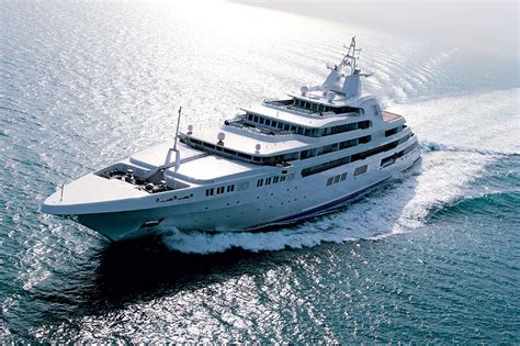 Experience the Extravagance of the World's Finest Yachts