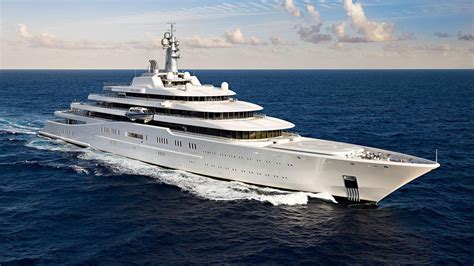 Experience the Extravagant Amenities of the World's Most Opulent Yachts
