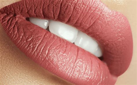 Expert Advice for Achieving Gorgeous and Plump Lips