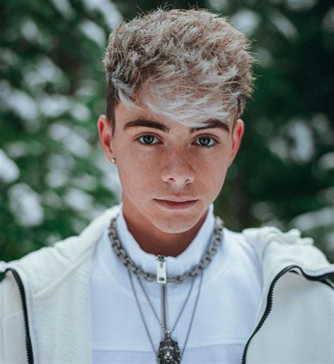 Exploring Corbyn Besson's Financial worth