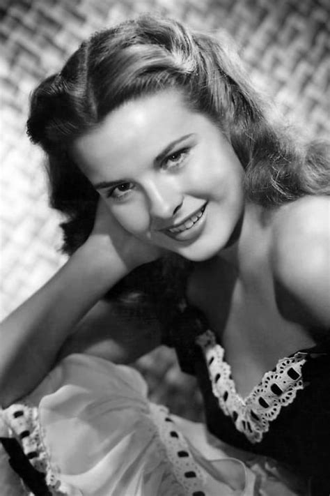 Exploring Jean Peters' age and background