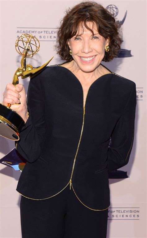 Exploring Lily Tomlin's Professional Accomplishments