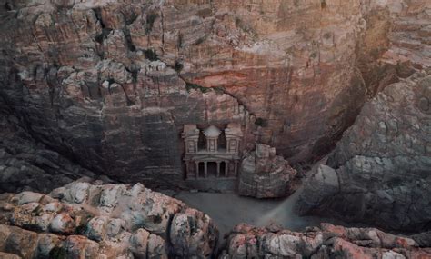 Exploring Petra's Enigmatic Beauty: Insider Beauty Tips and Tricks