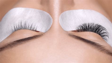 Exploring Potential Emotional Triggers for Dreams about Eyelash Extraction
