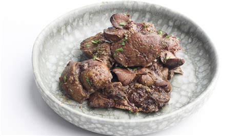 Exploring the Origins and Historical Significance of Chicken Liver in Cuisine