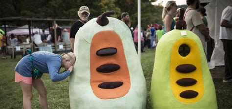 Exploring the Pawpaw Festival: A Celebration of the Fruit