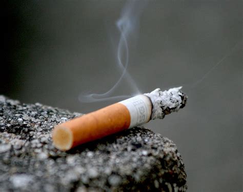Exploring the Significance of a Partner's Cigarette Consumption in Dreams