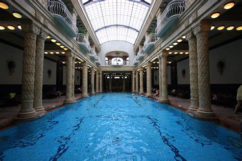 Fascinating Bathing Locations: Discovering Public Bathing Hotspots