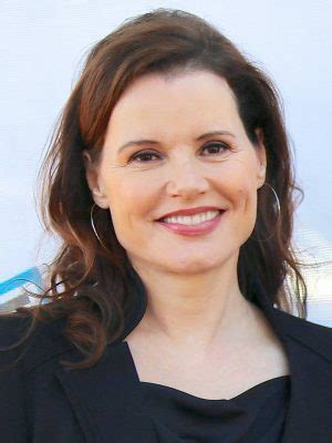 Geena Davis: Height and Body Measurements