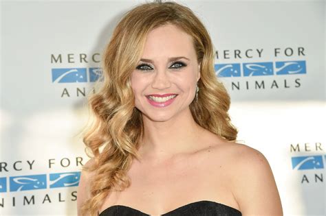 Get Details on Fiona Gubelmann's Personal Life