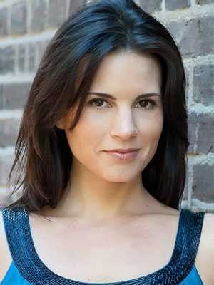 Get to Know Leah Cairns' Age