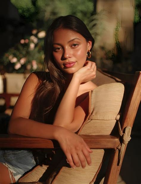 Get to know Fiona Barron's Personal Life and Background