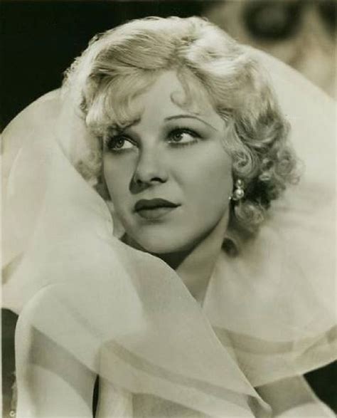 Glenda Farrell's Contributions to Hollywood