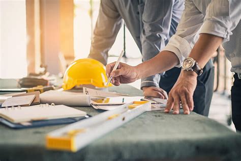 Hiring the Right Professionals: Tips for Choosing the Best Contractors